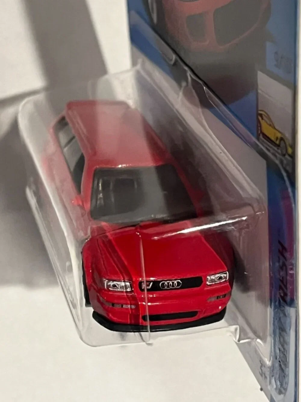 Hot Wheels '94 Audi Avant RS2 Factory Fresh 133/250 9/10 Red Wagon NOC